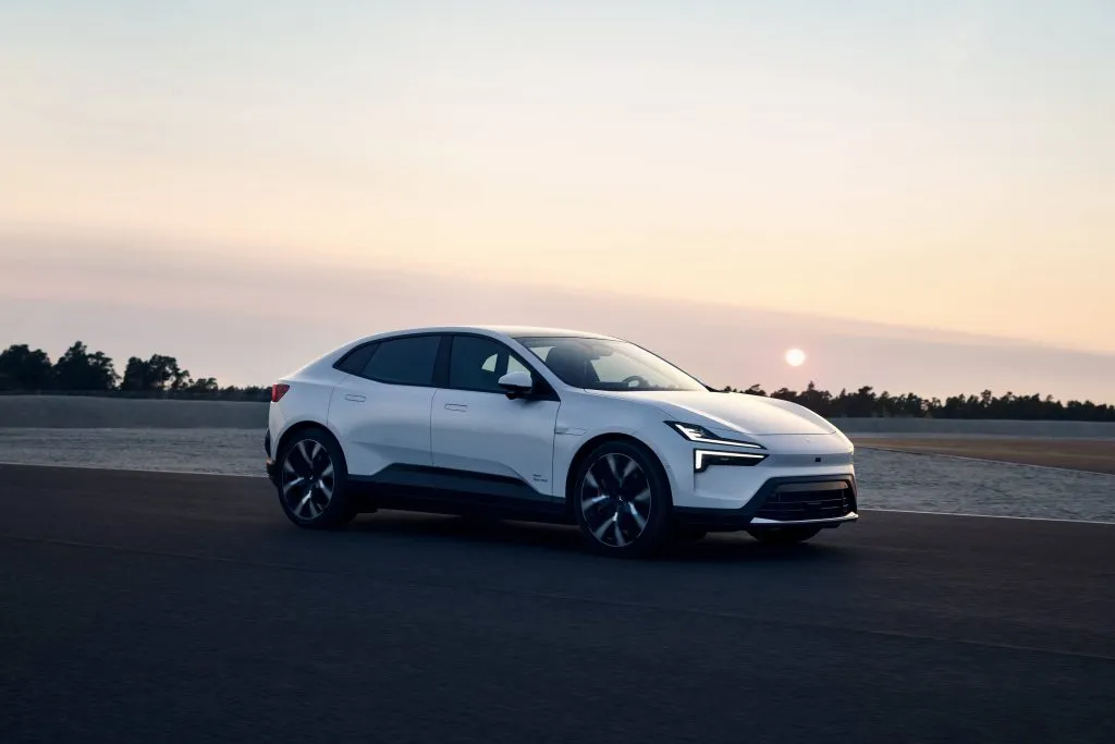 Polestar 4