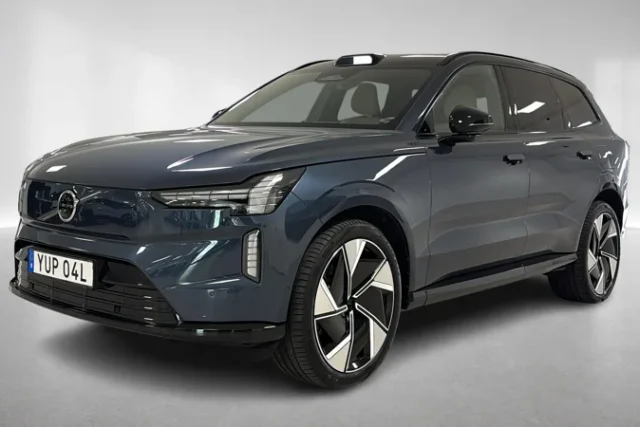 EX90 Twin Motor Performance 7-seater